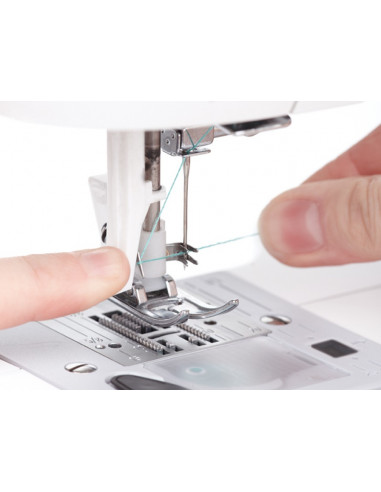 BROTHER XQ 3700 MACCHINA PER CUCIRE